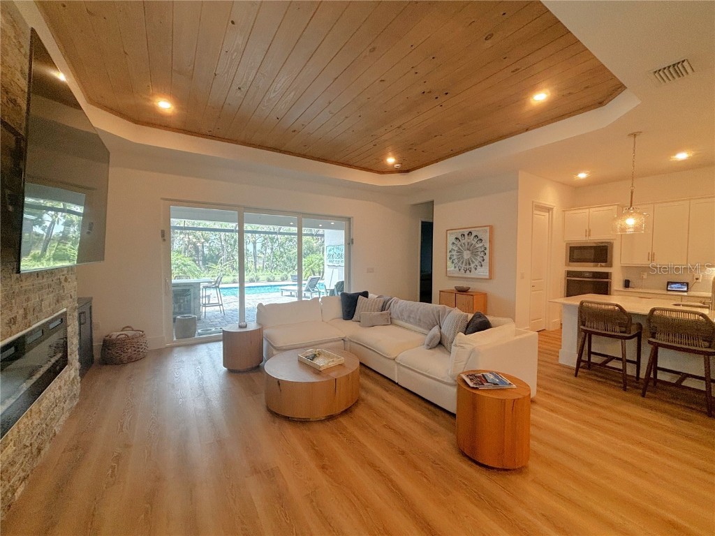 17435 Jadestone Court Venice FL 34293 C7497911 image9