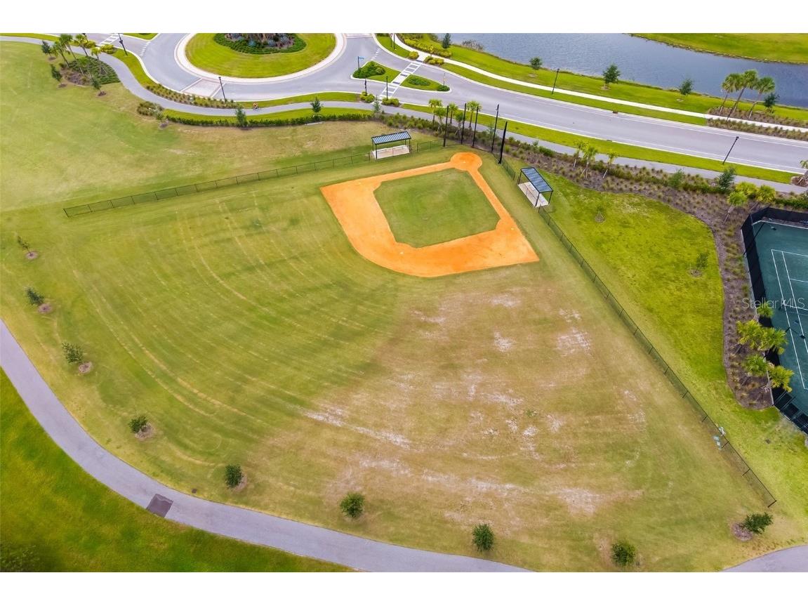 17436 Haysack Terrace Bradenton FL 34211 A4672609 image40