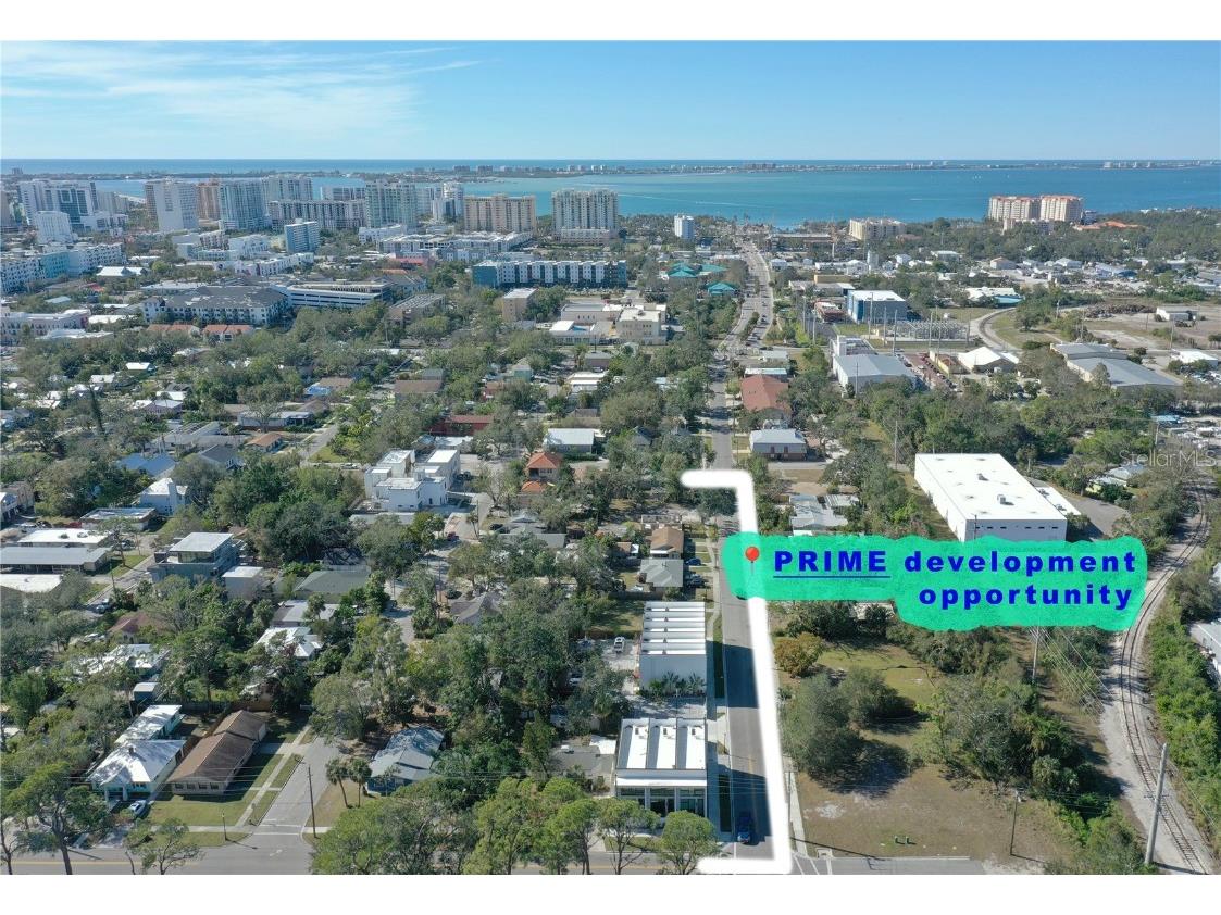 1744 10th Street Sarasota FL 34236 A4634776 image3
