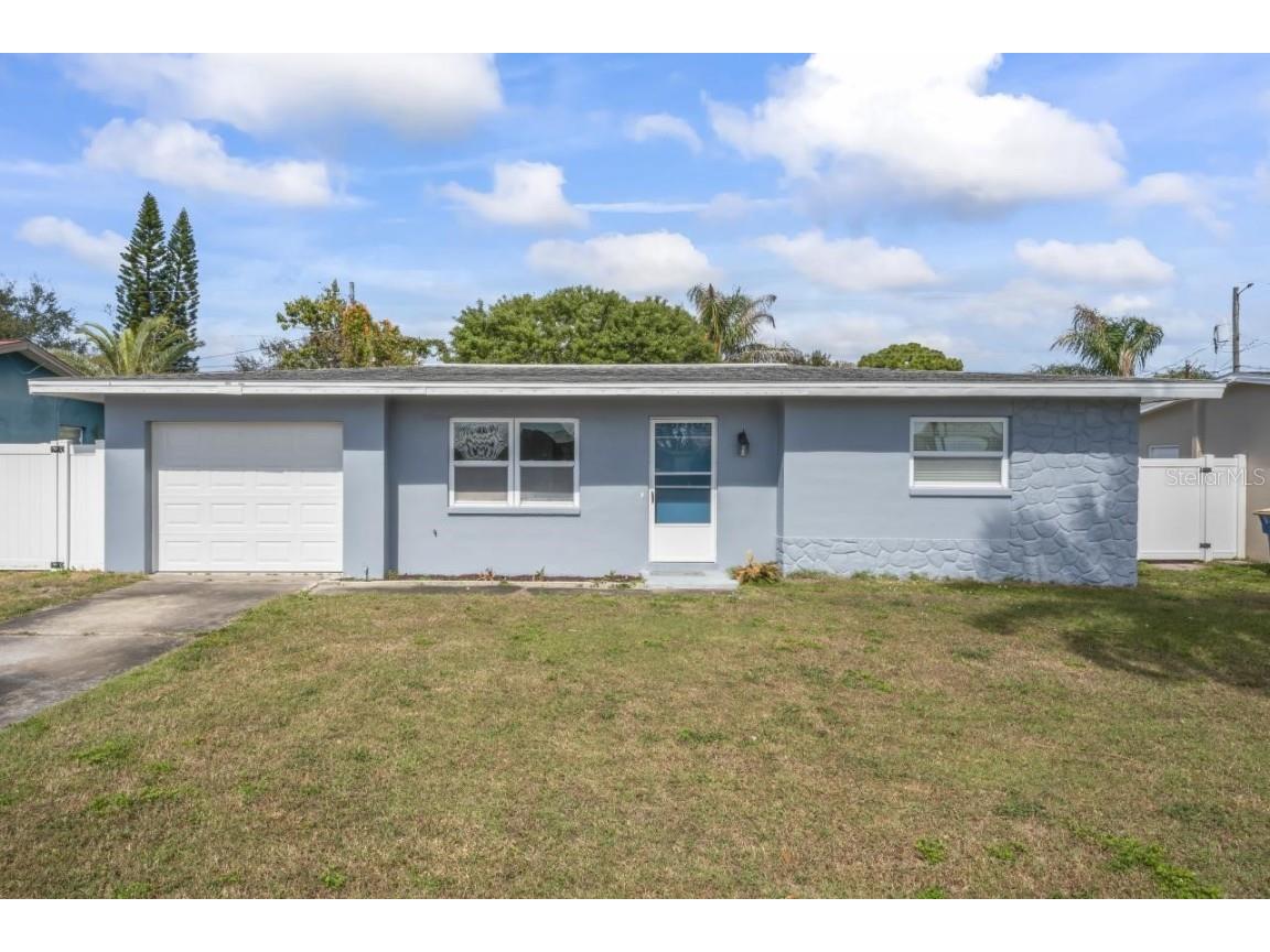 1744 Carlisle Street Clearwater FL 33755 U8191412 image1