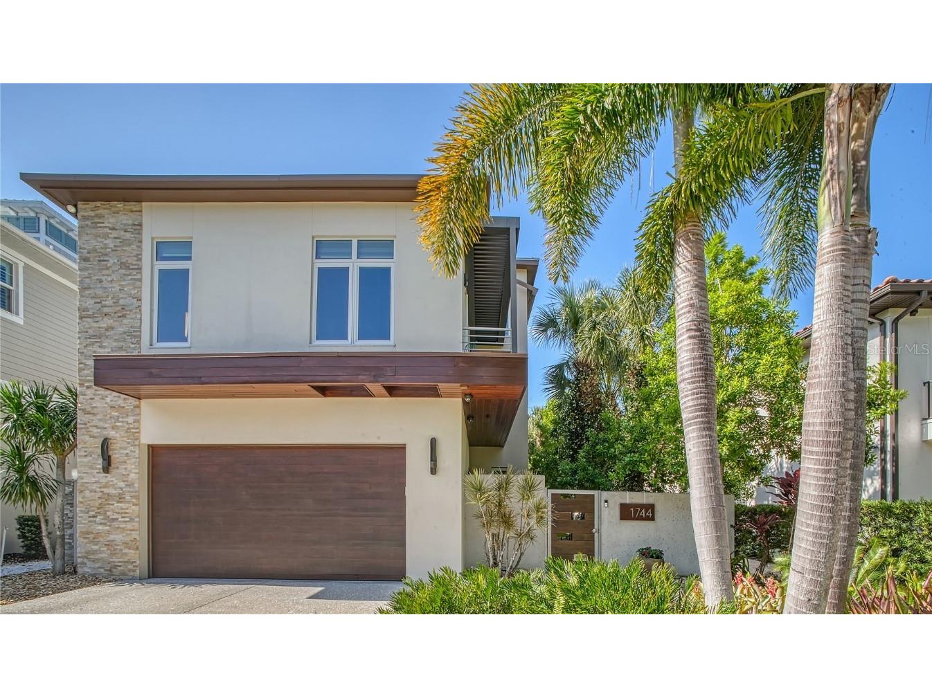 1744 Fortuna Street Sarasota FL 34239 A4567609 image1