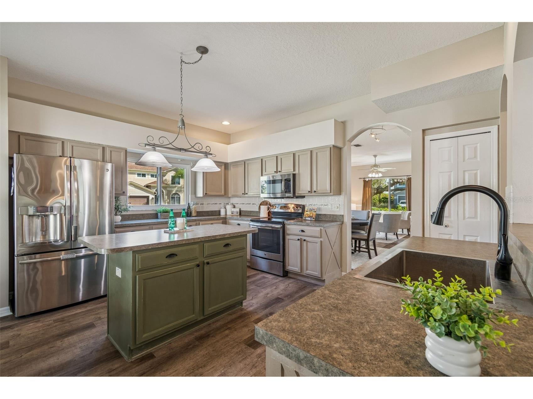 1744 Mapleleaf Boulevard Oldsmar FL 34677 W7883065 image34