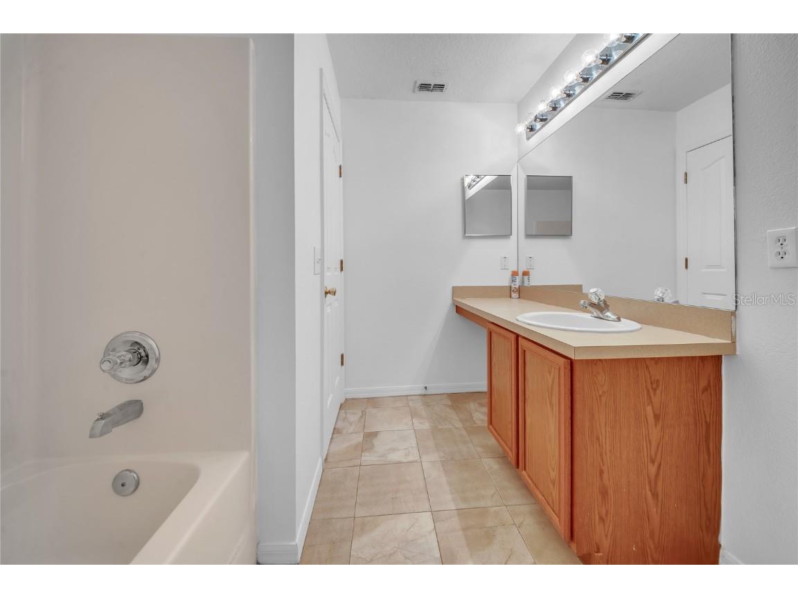 17446 Queensland Street Land O Lakes FL 34638 W7881003 image28