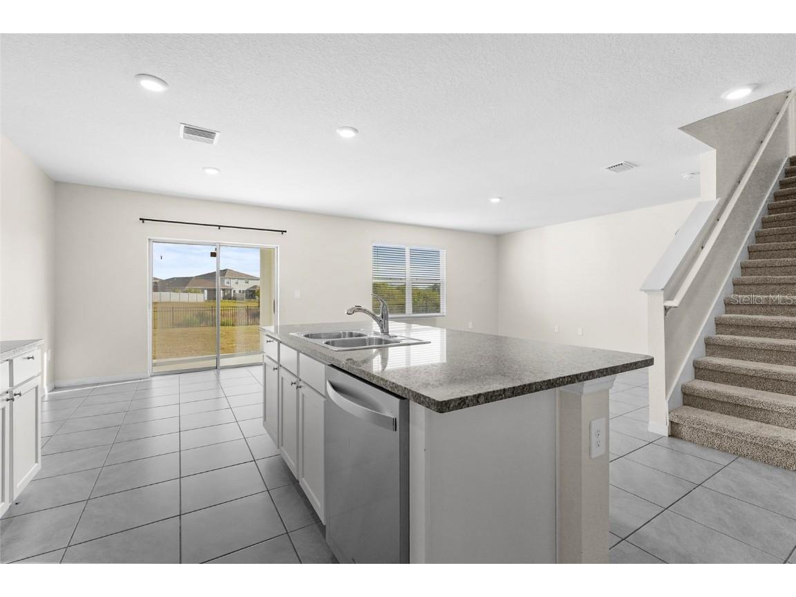 17448 Harvest Moon Way Bradenton FL 34211 A4670281 image11