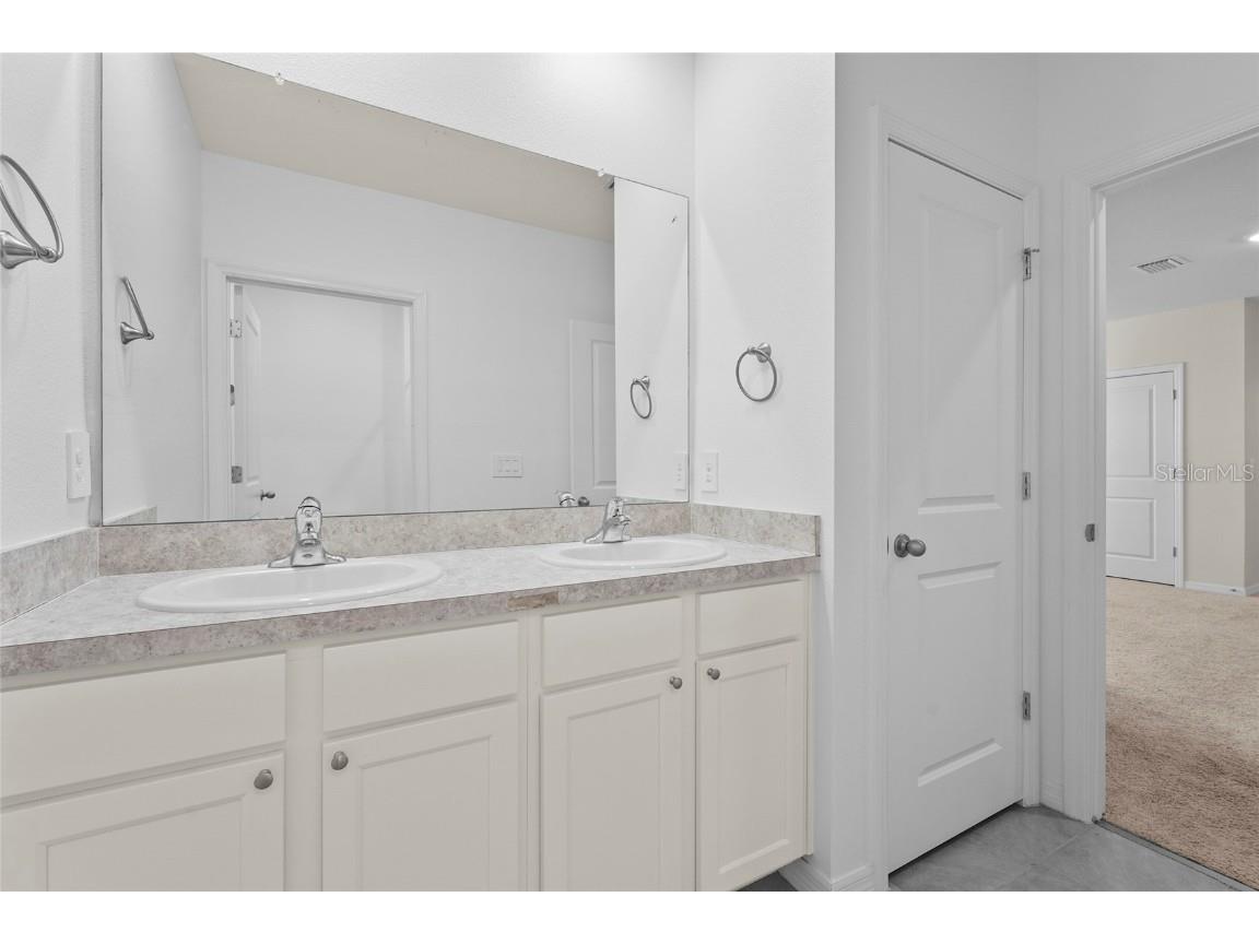 17448 Harvest Moon Way Bradenton FL 34211 A4670281 image40