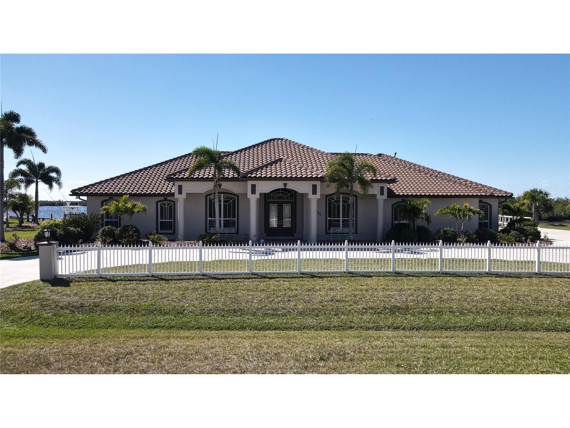 17449 Ohara Drive Port Charlotte FL 33948 - MANCHESTER WATERWAY C7522283 image2
