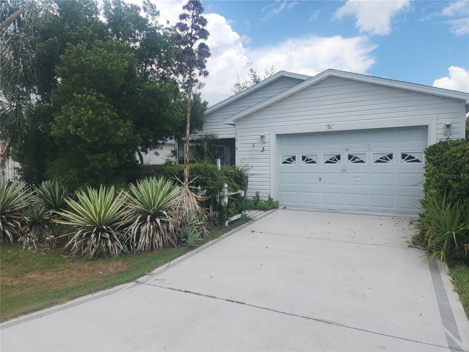 17449 SE 81st Newberry Court The Villages FL 32162 V4950096 image1