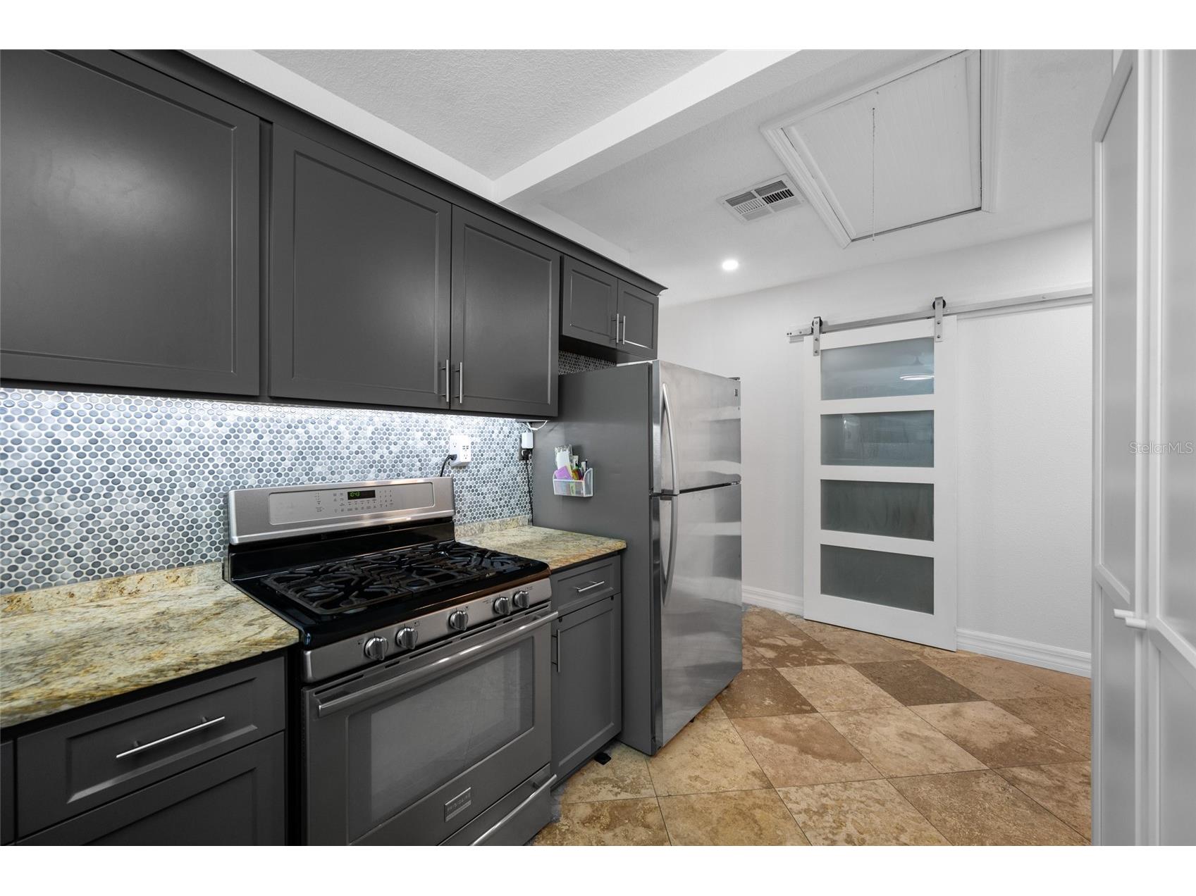 1745 11th Avenue N Saint Petersburg FL 33713 TB8472726 image27