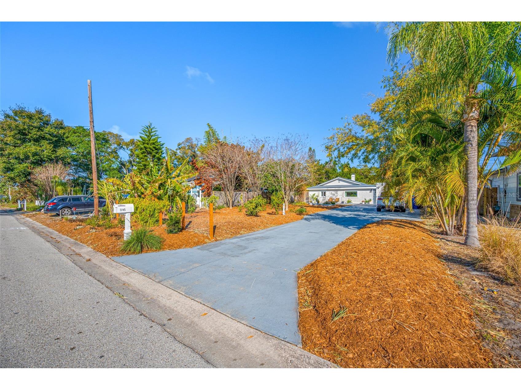 1745 11th Avenue N Saint Petersburg FL 33713 TB8472726 image4