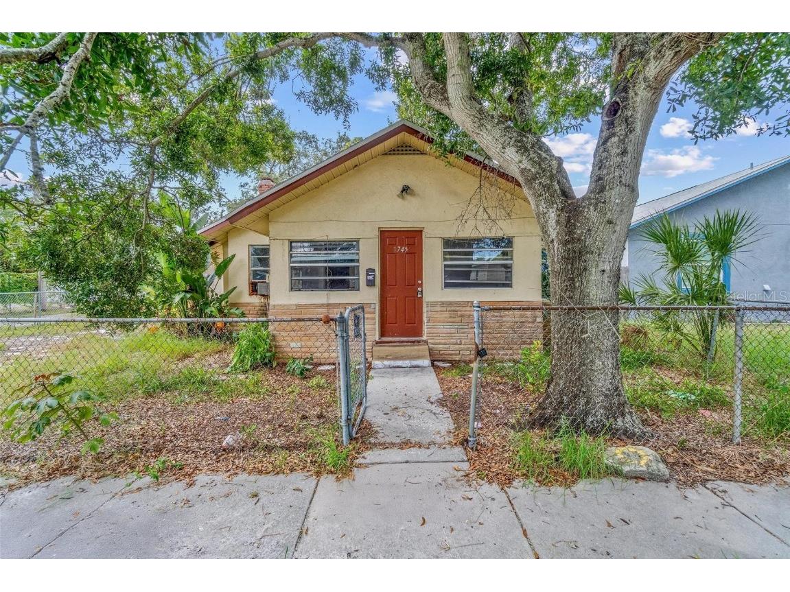 1745 44th Street S Saint Petersburg FL 33711 TB8434172 image1