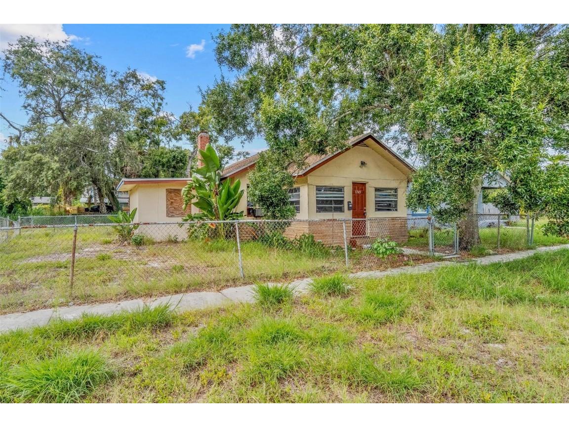 1745 44th Street S Saint Petersburg FL 33711 TB8434172 image3