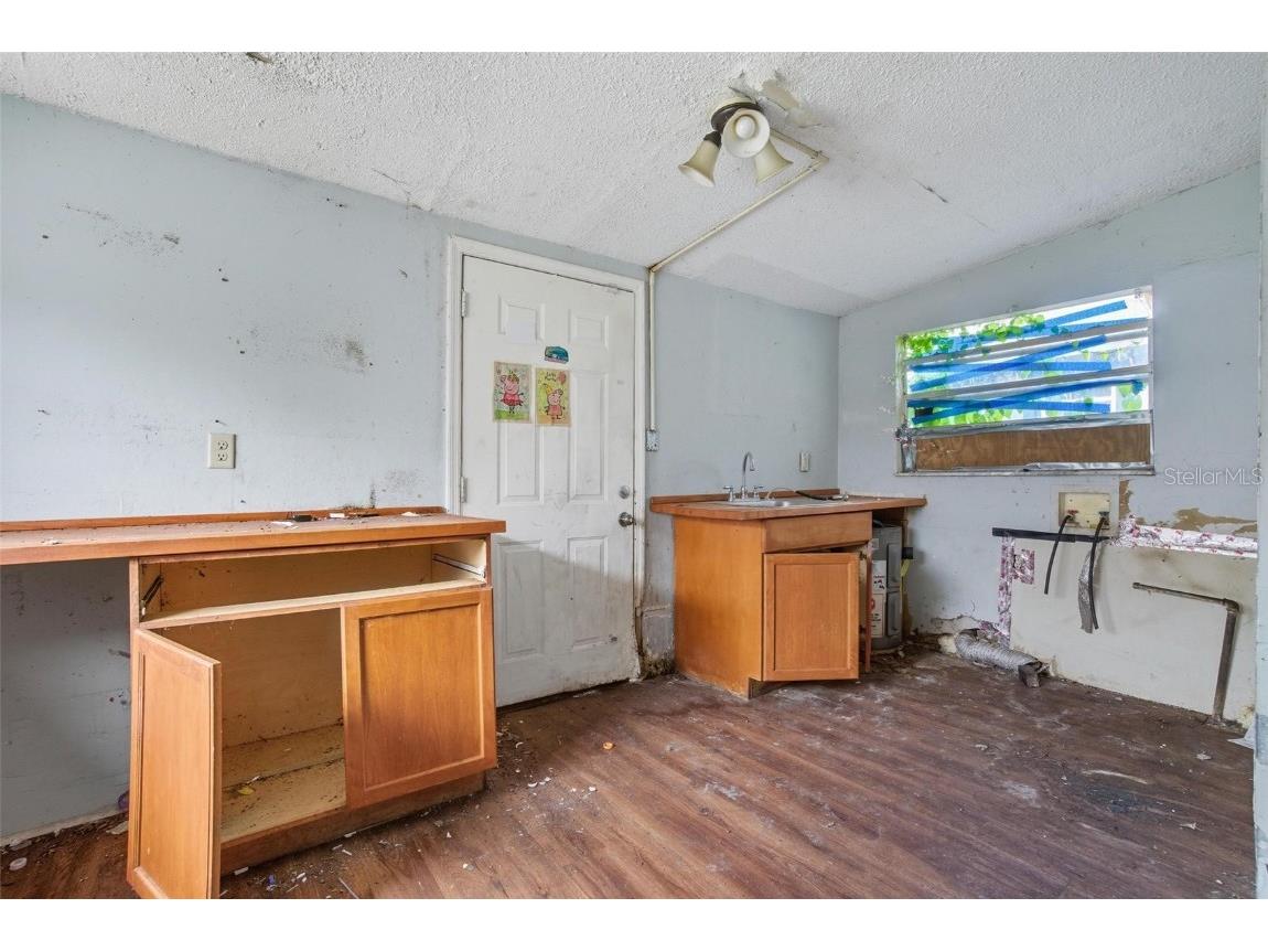 1745 44th Street S Saint Petersburg FL 33711 TB8434172 image6