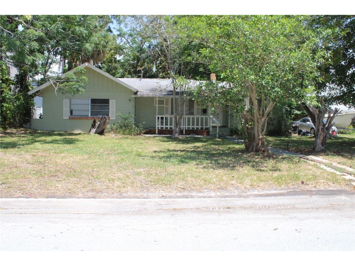 1745 Massachusetts Avenue NE Saint Petersburg FL 33703 U8201699 image1