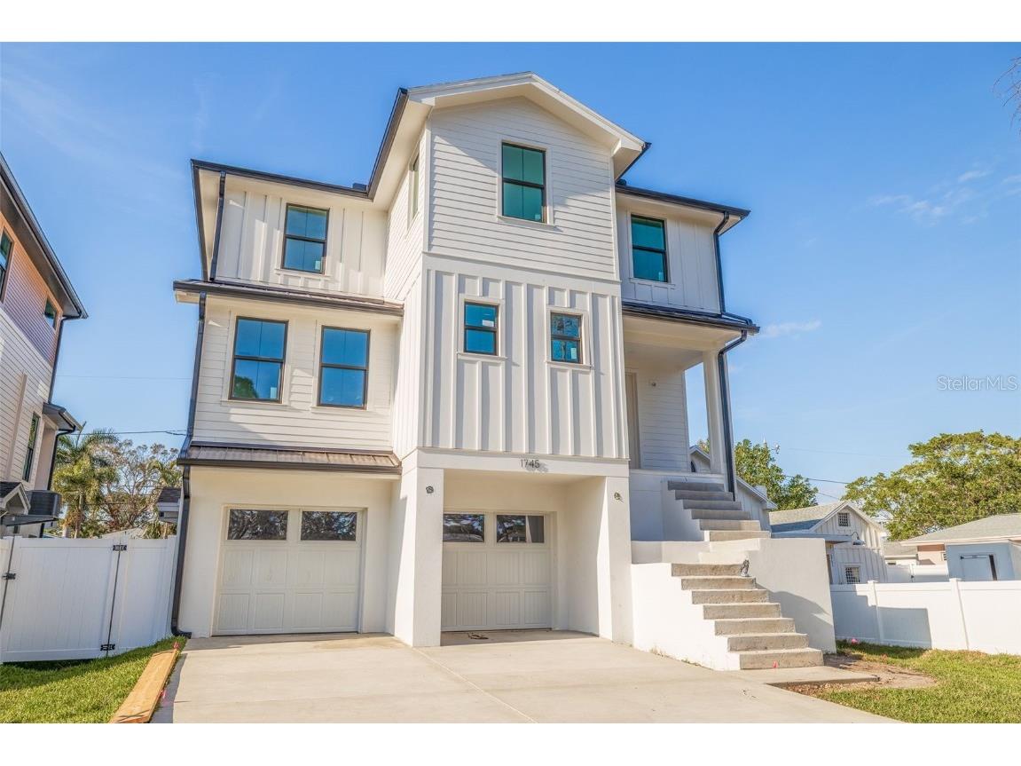 1745 Massachusetts Avenue NE Saint Petersburg FL 33703 TB8365479 image1