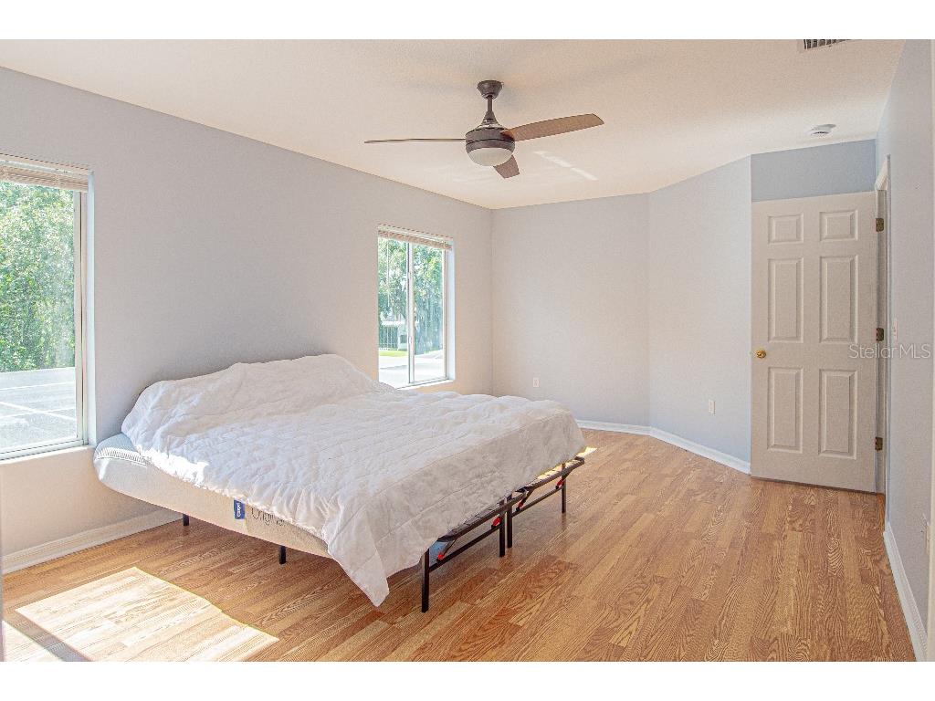 1745 Oak Pond Court Oldsmar FL 34677 TB8527516 image10