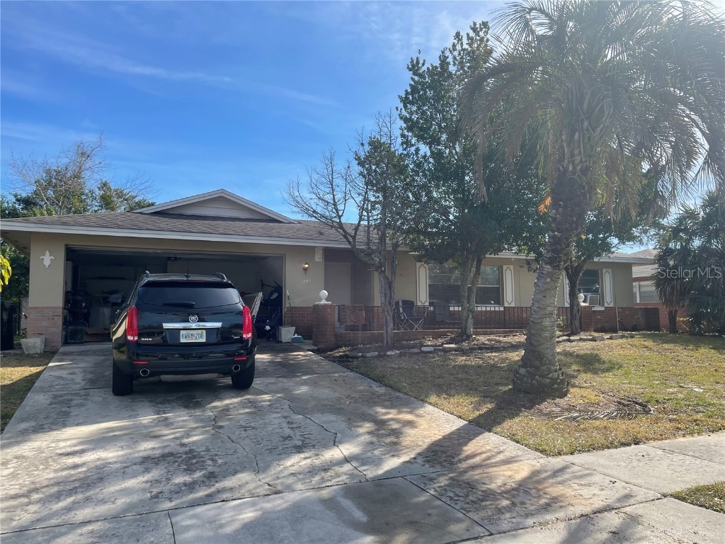 1745 Peachwood Lane Orlando FL 32818 A4558817 image1