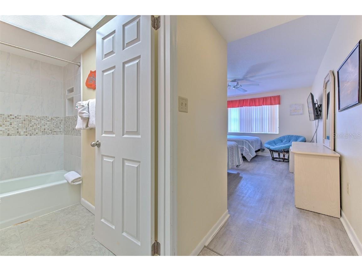 17450 Gulf Boulevard #103 Redington Shores FL 33708 - GULF OF MEXICO TB8405634 image27