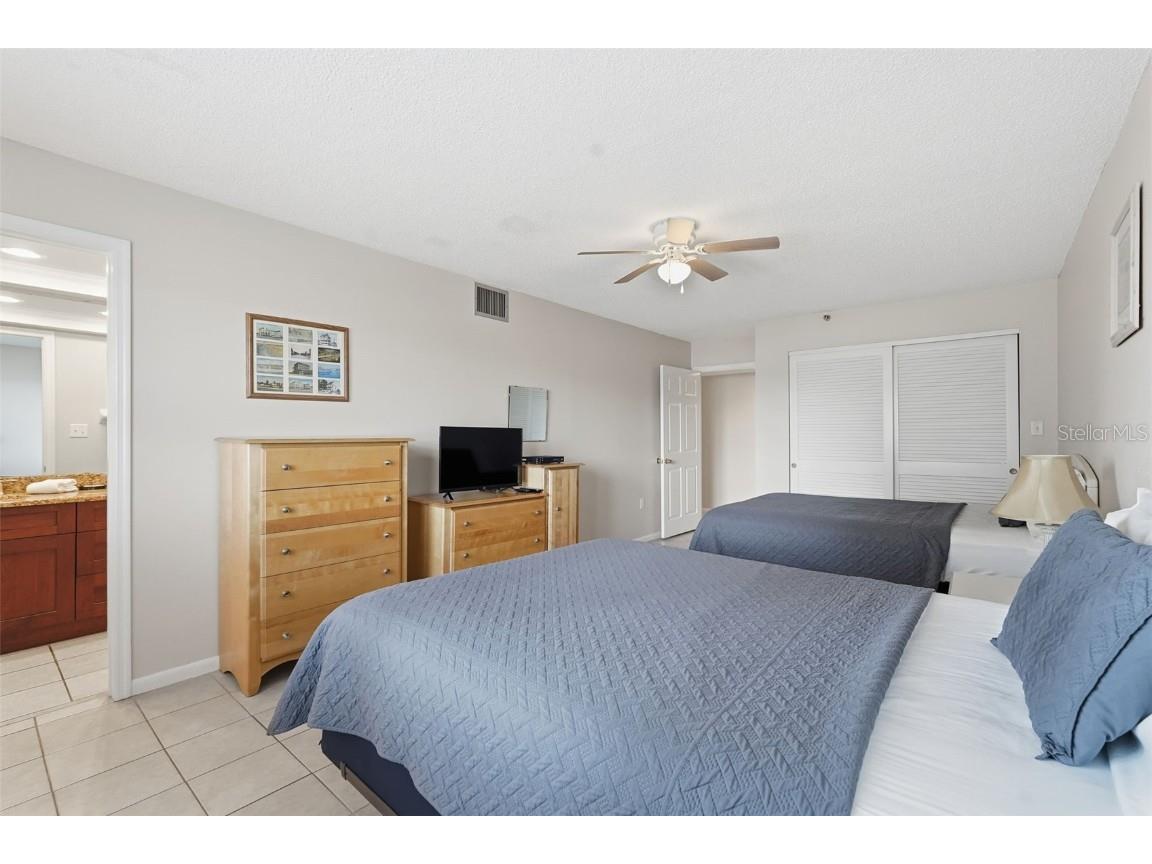17450 Gulf Boulevard #104 Redington Shores FL 33708 - GULF OF MEXICO TB8454433 image14