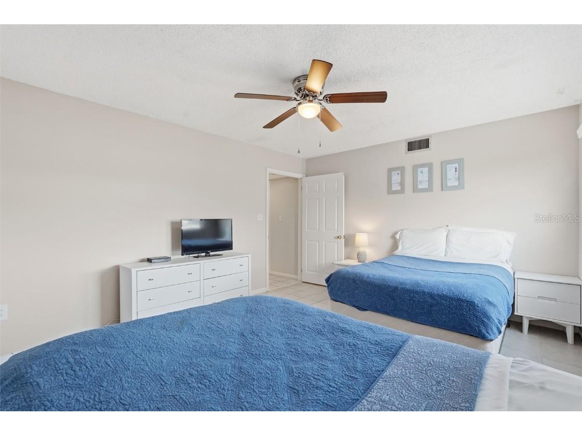 17450 Gulf Boulevard #104 Redington Shores FL 33708 - GULF OF MEXICO TB8454433 image19