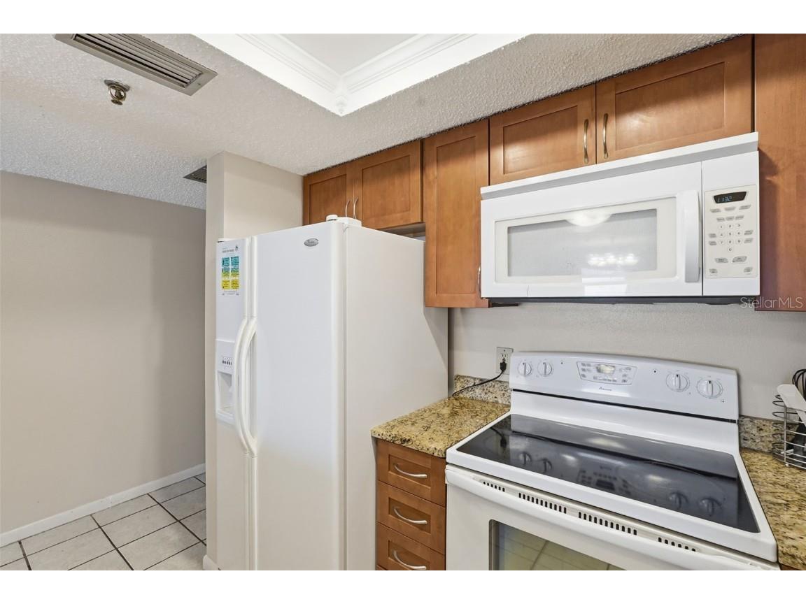 17450 Gulf Boulevard #104 Redington Shores FL 33708 - GULF OF MEXICO TB8454433 image32