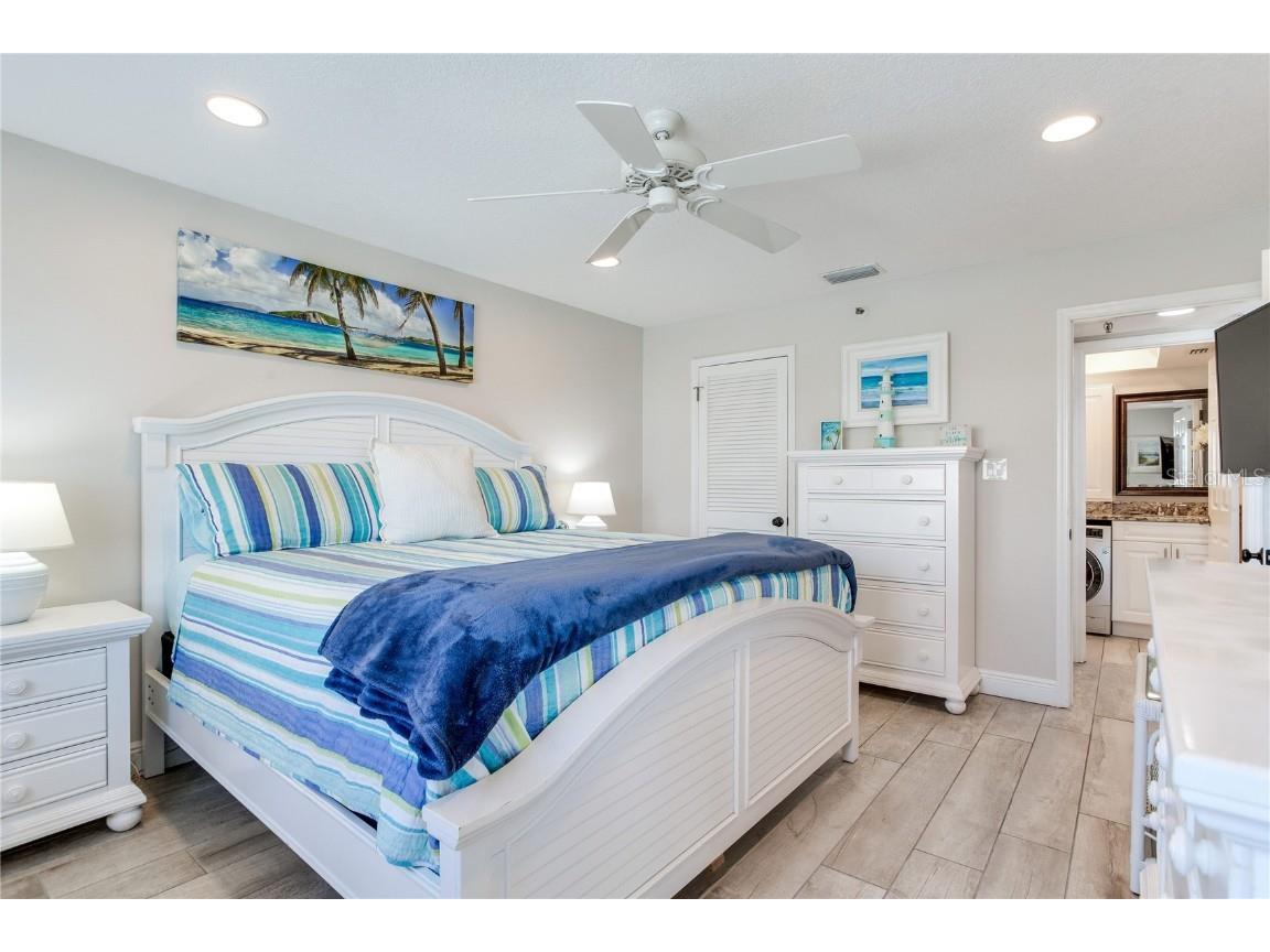 17450 Gulf Boulevard #206 Redington Shores FL 33708 - GULF OF MEXICO TB8425336 image33