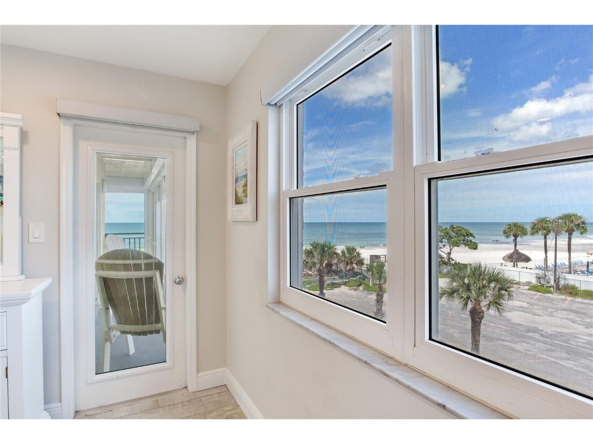 17450 Gulf Boulevard #206 Redington Shores FL 33708 - GULF OF MEXICO TB8425336 image37