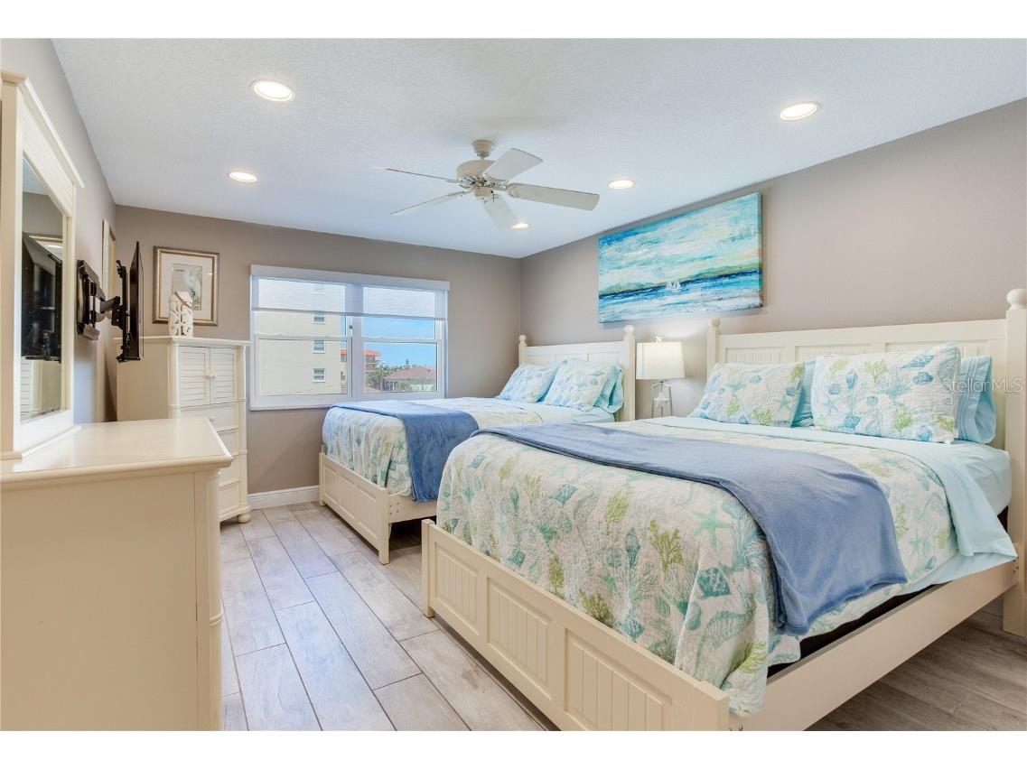 17450 Gulf Boulevard #206 Redington Shores FL 33708 - GULF OF MEXICO TB8425336 image46