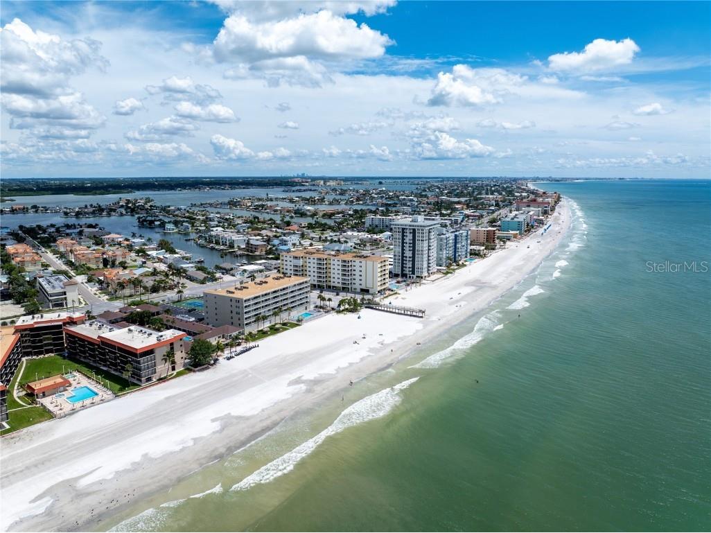 17450 Gulf Boulevard #206 Redington Shores FL 33708 - GULF OF MEXICO TB8425336 image6