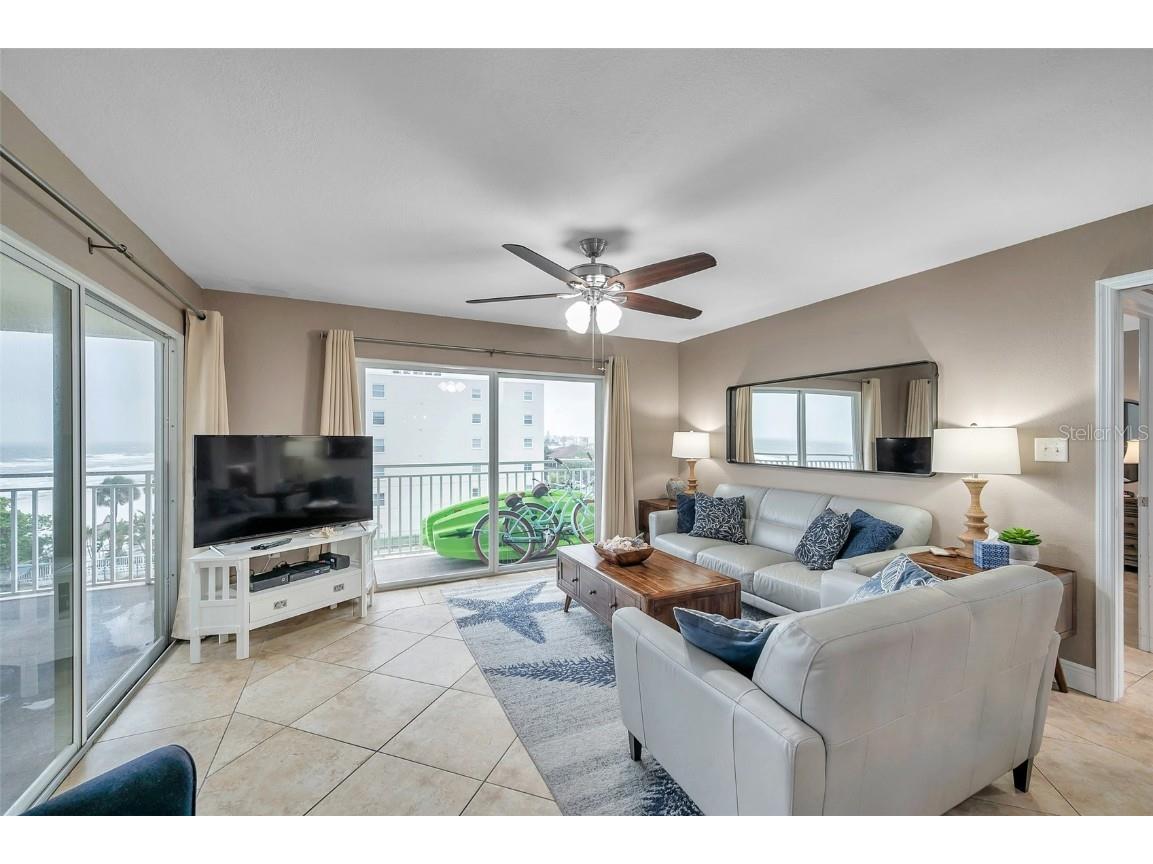 17450 Gulf Boulevard #306 Redington Shores FL 33708 - GULF OF MEXICO TB8439182 image3