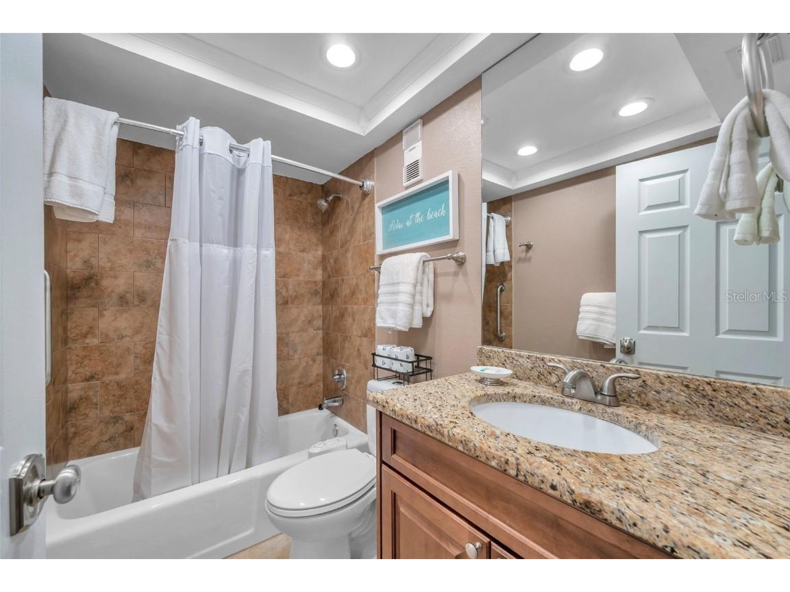 17450 Gulf Boulevard #306 Redington Shores FL 33708 - GULF OF MEXICO TB8439182 image34