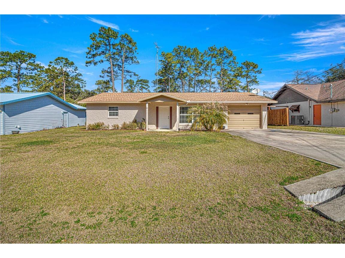 17451 SE 18th Street Silver Springs FL 34488 OM652929 image1