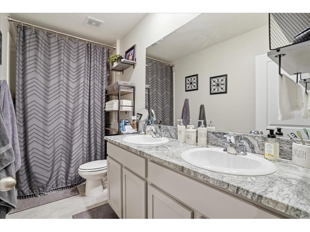 17456 Crescent Moon Loop Bradenton FL 34211 A4687437 image19