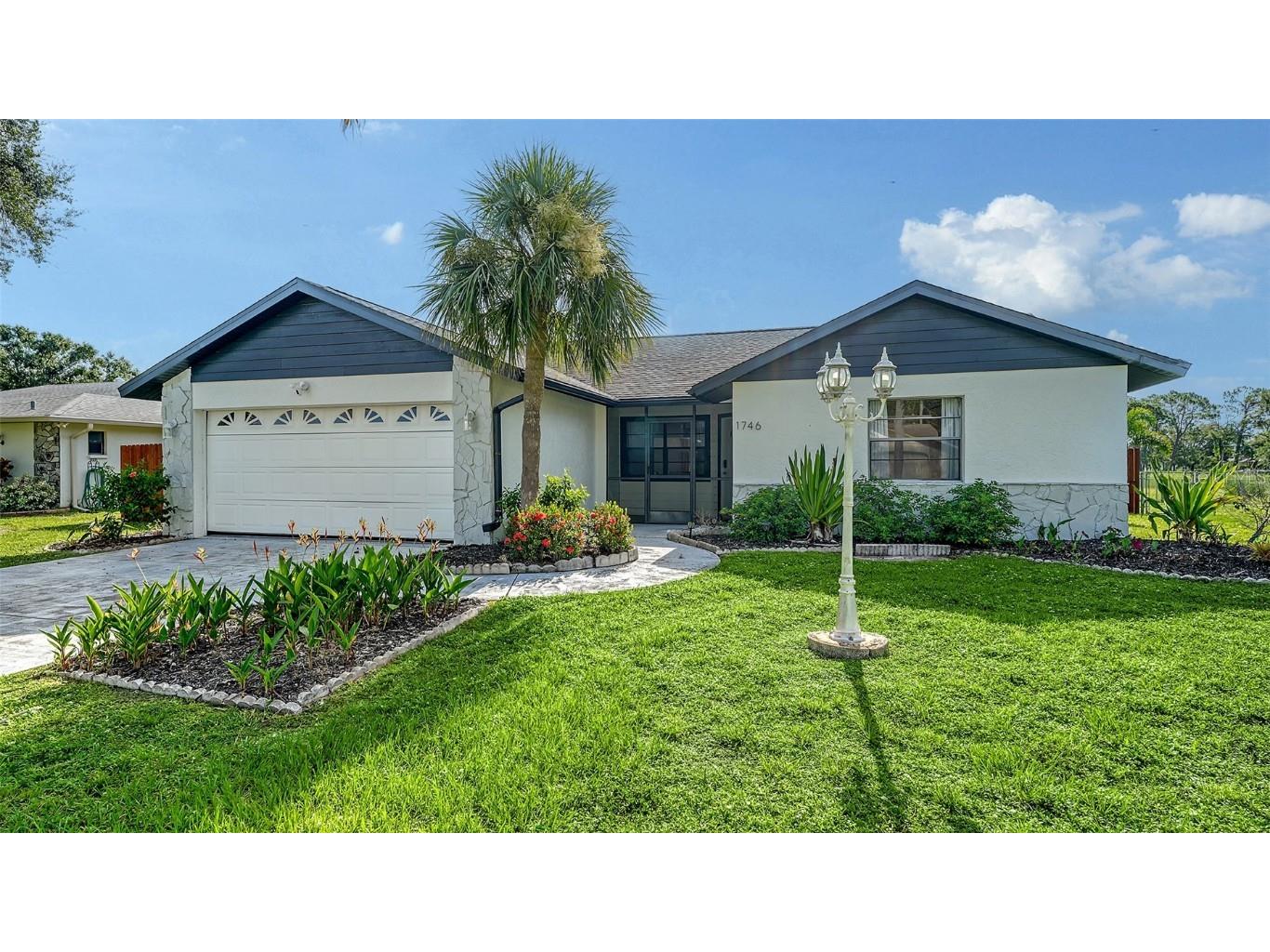 1746 Briar Creek Lane Sarasota FL 34235 A4659867 image1