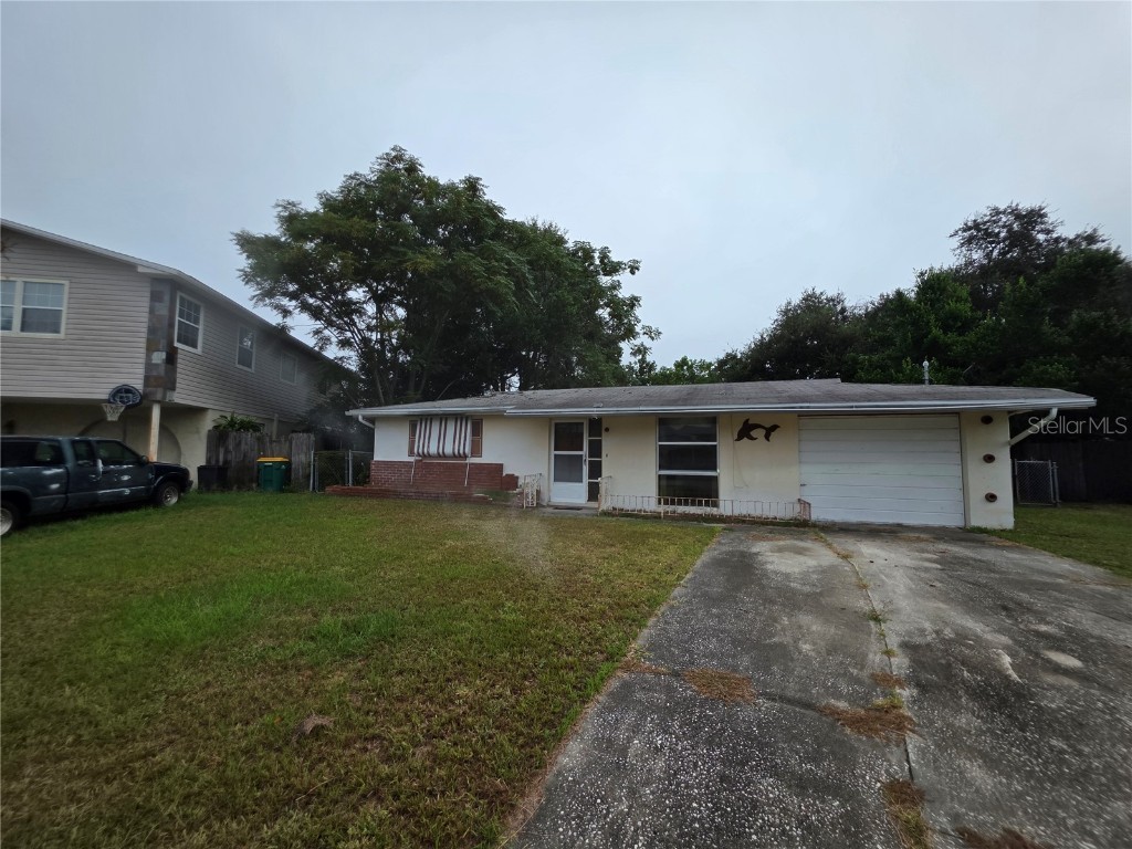 1746 Debonair Drive Holiday FL 34690 TB8436176 image1