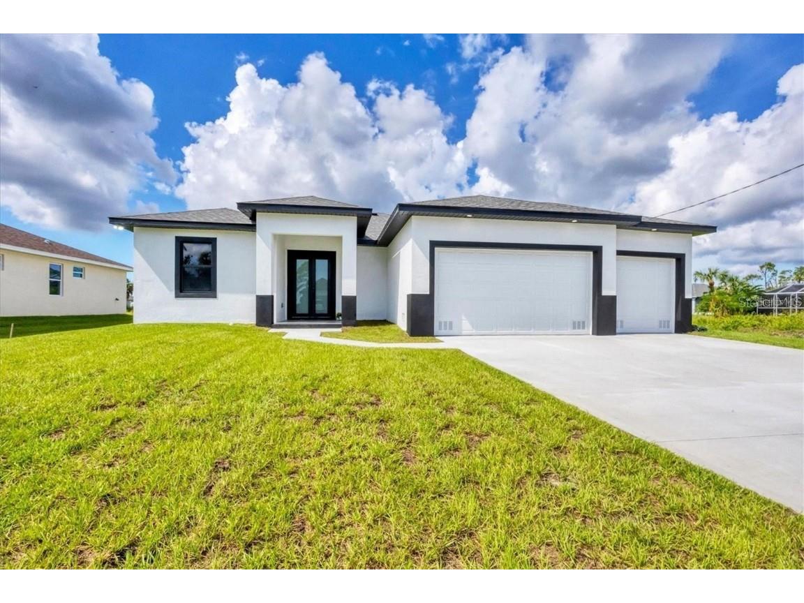 17462 Belie Way Punta Gorda FL 33955 D6143155 image1