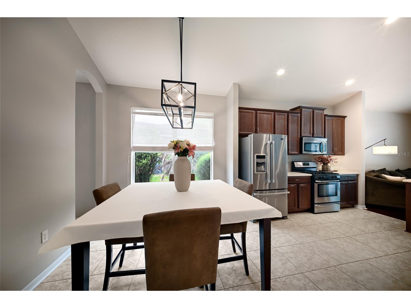 17463 New Cross Circle Lithia FL 33547 A4695815 image10