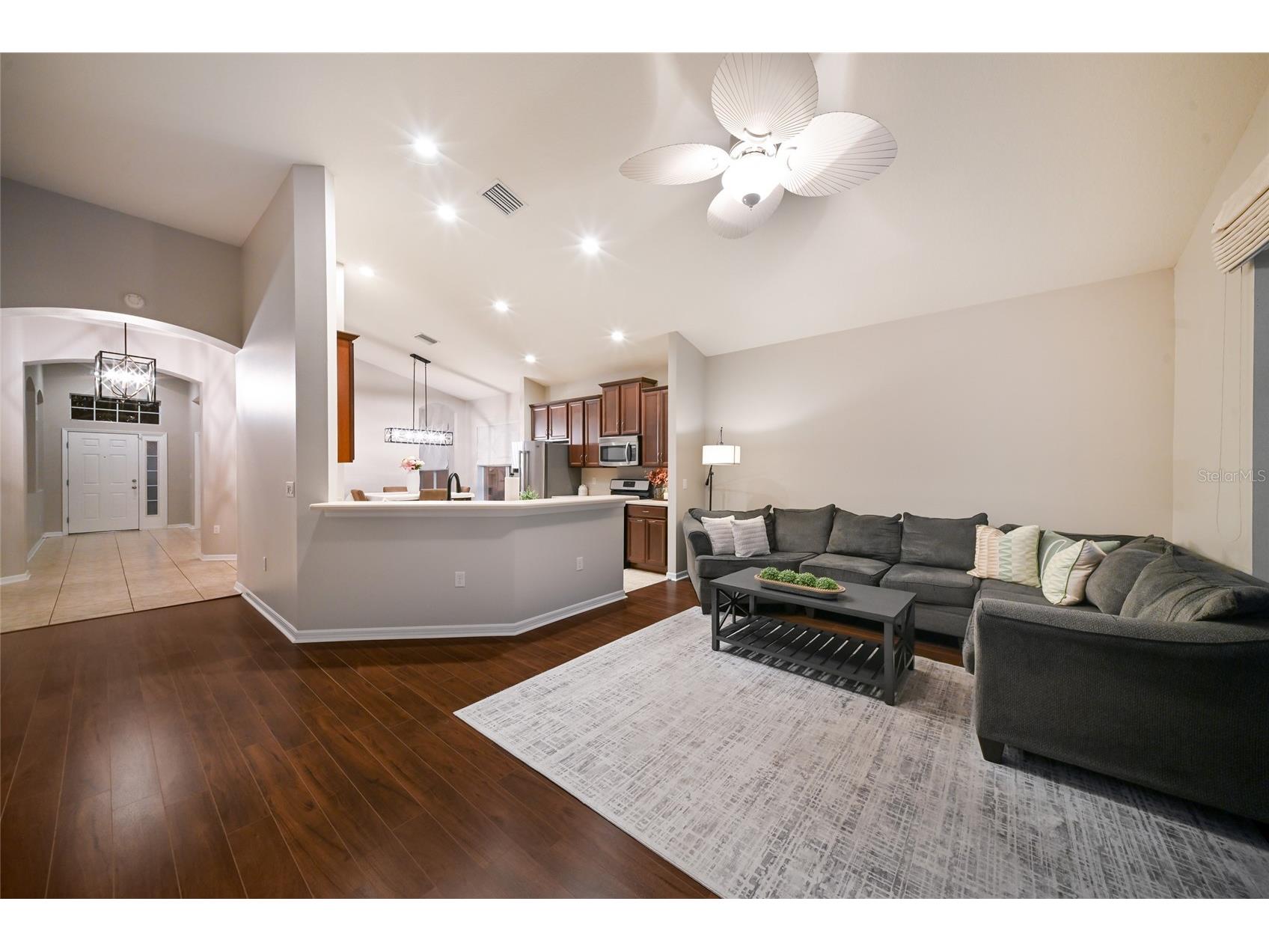 17463 New Cross Circle Lithia FL 33547 A4695815 image38