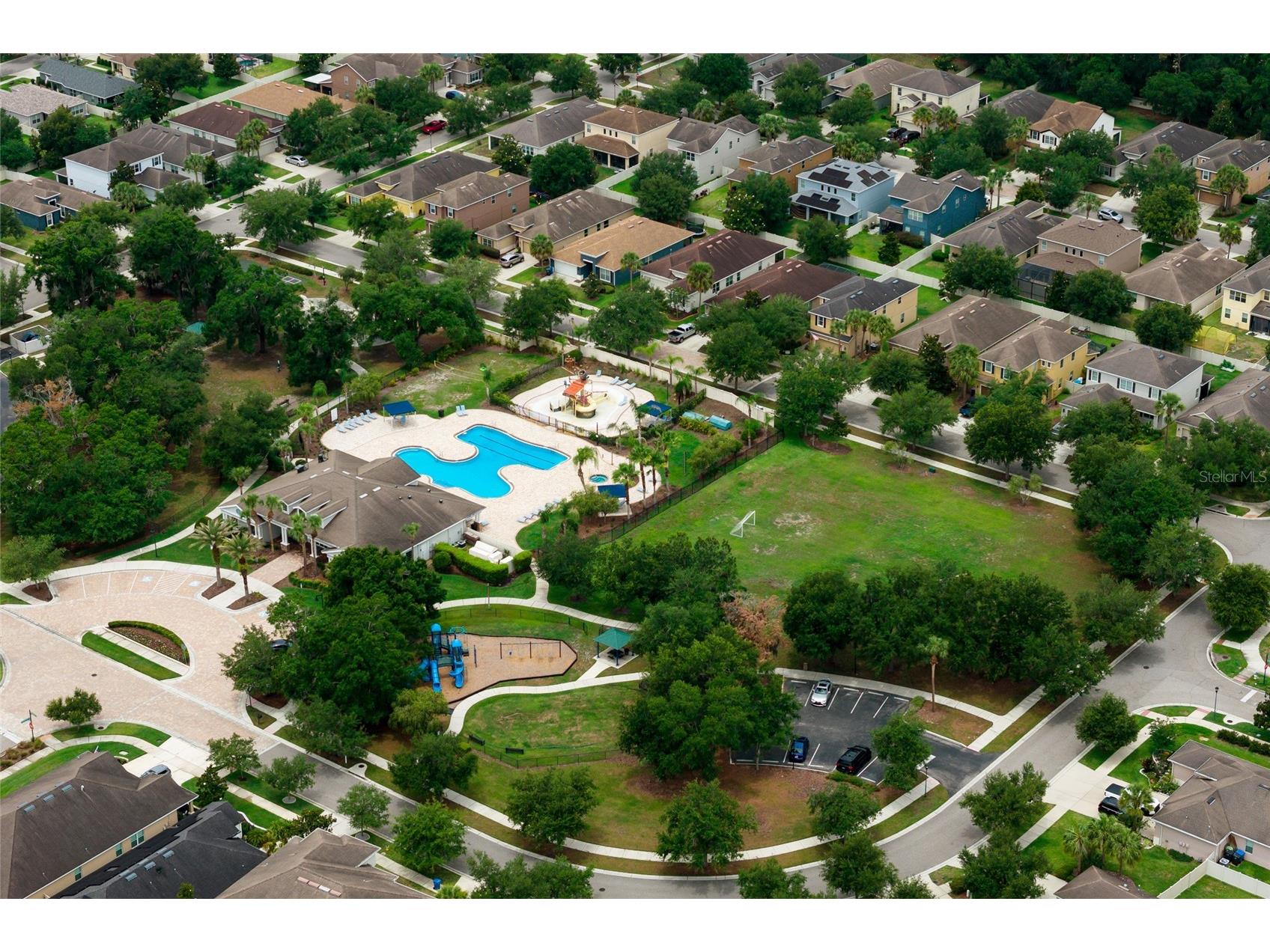 17463 New Cross Circle Lithia FL 33547 A4695815 image50