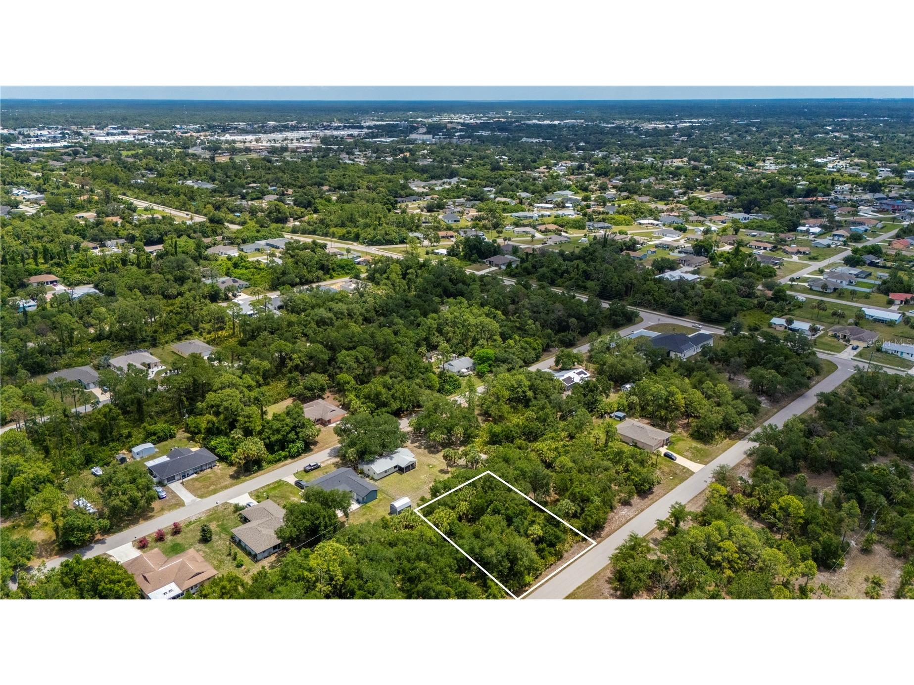 17464 Billiar Avenue Port Charlotte FL 33948 C7527348 image3