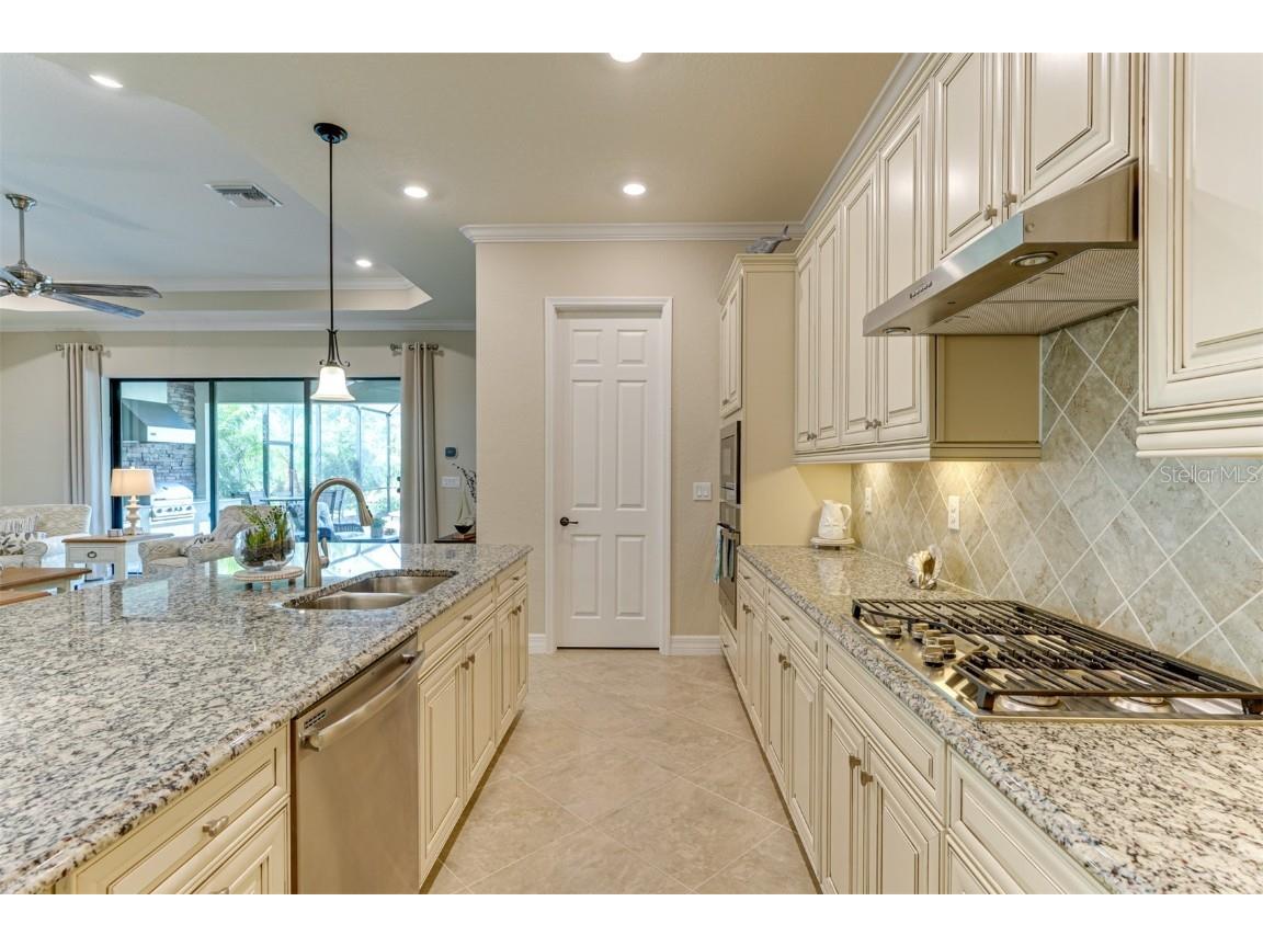 17467 Hickok Belt Loop Lakewood Ranch FL 34211 A4639222 image55