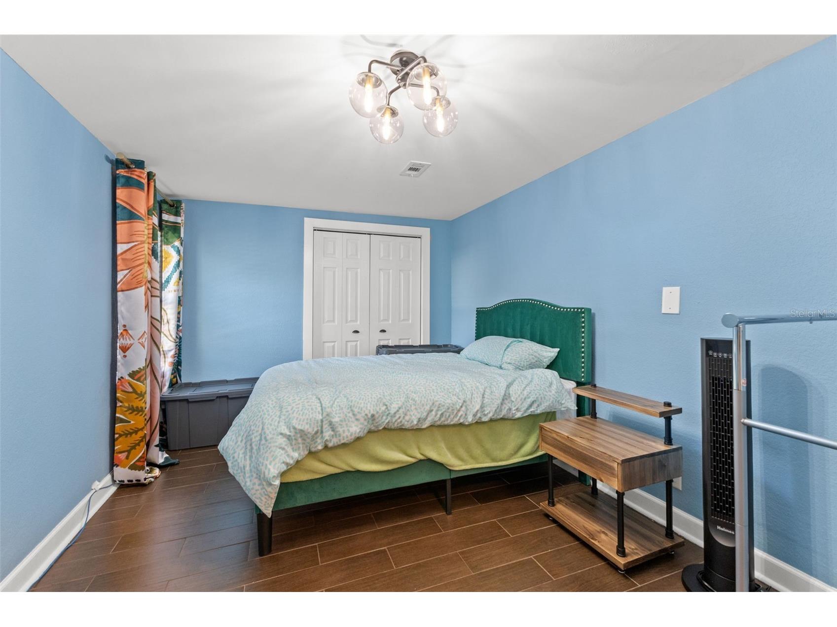 1747 26th Avenue N Saint Petersburg FL 33713 TB8472620 image26