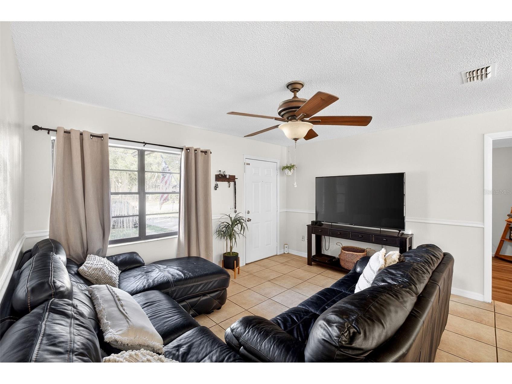 1747 Bonneville Drive Orlando FL 32826 O6373372 image5