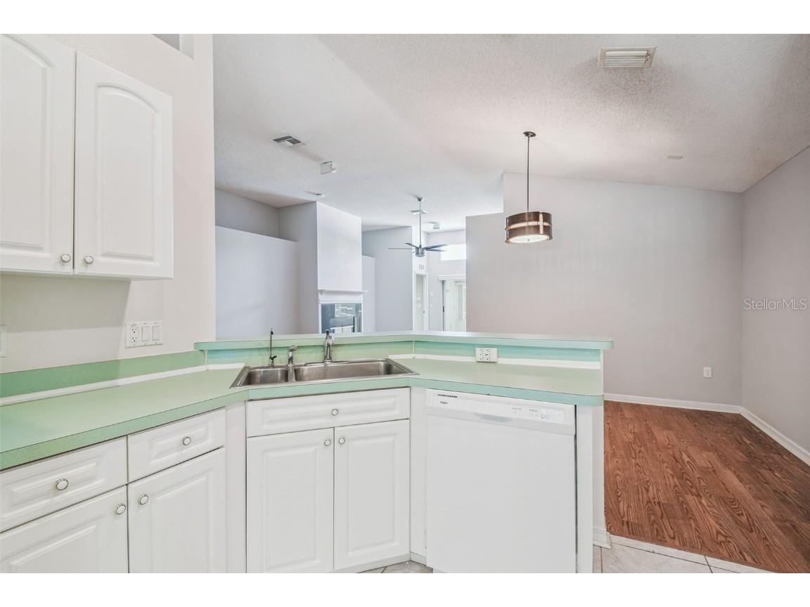 1747 Orchardgrove Avenue New Port Richey FL 34655 TB8416286 image18