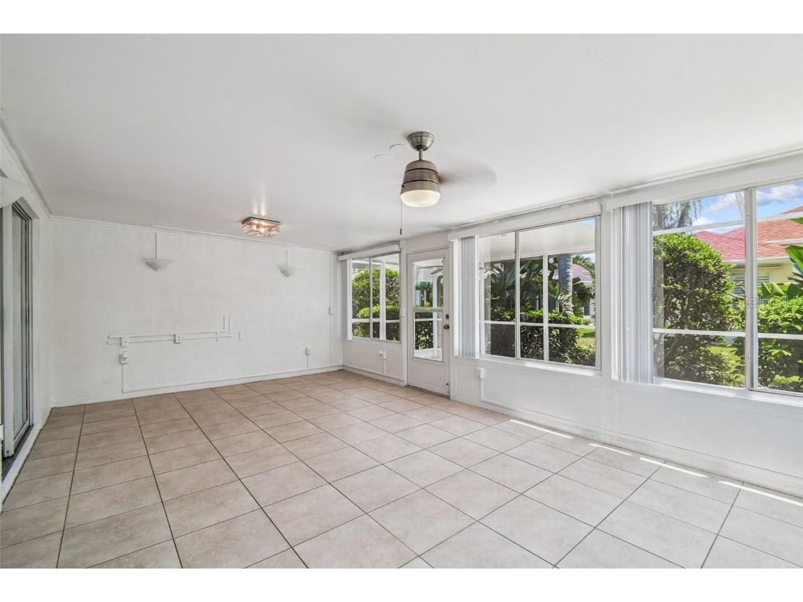 1747 Orchardgrove Avenue New Port Richey FL 34655 TB8416286 image55