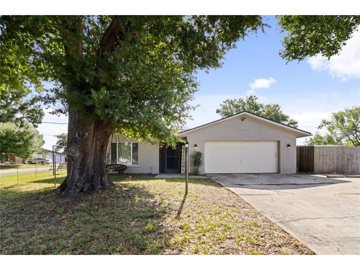 1747 Sandalwood Circle SW Winter Haven FL 33880 L4936704 image1