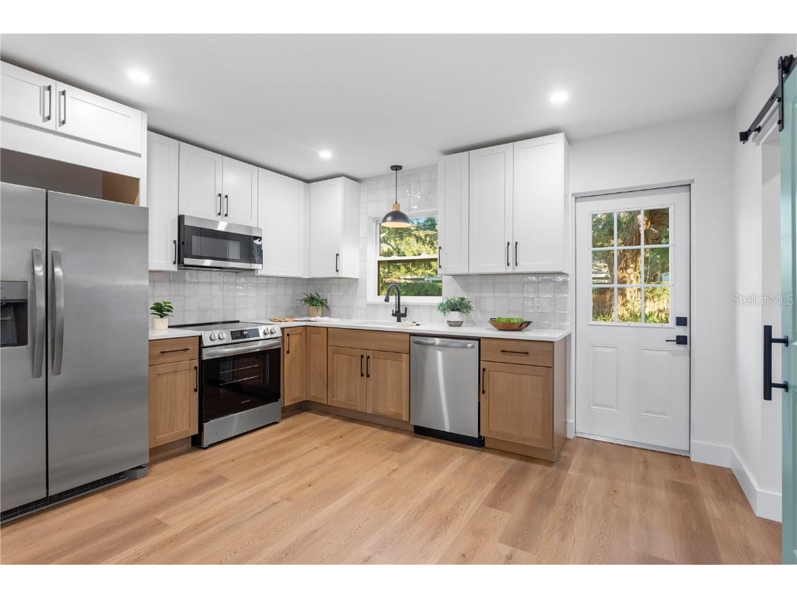 1747 Santa Anna Drive Dunedin FL 34698 TB8413438 image14