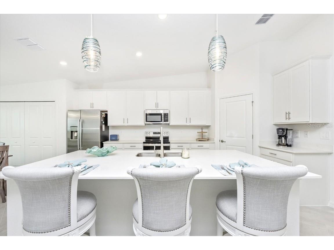 17470 Opal Sand Drive #205 Venice FL 34293 N6140030 image10