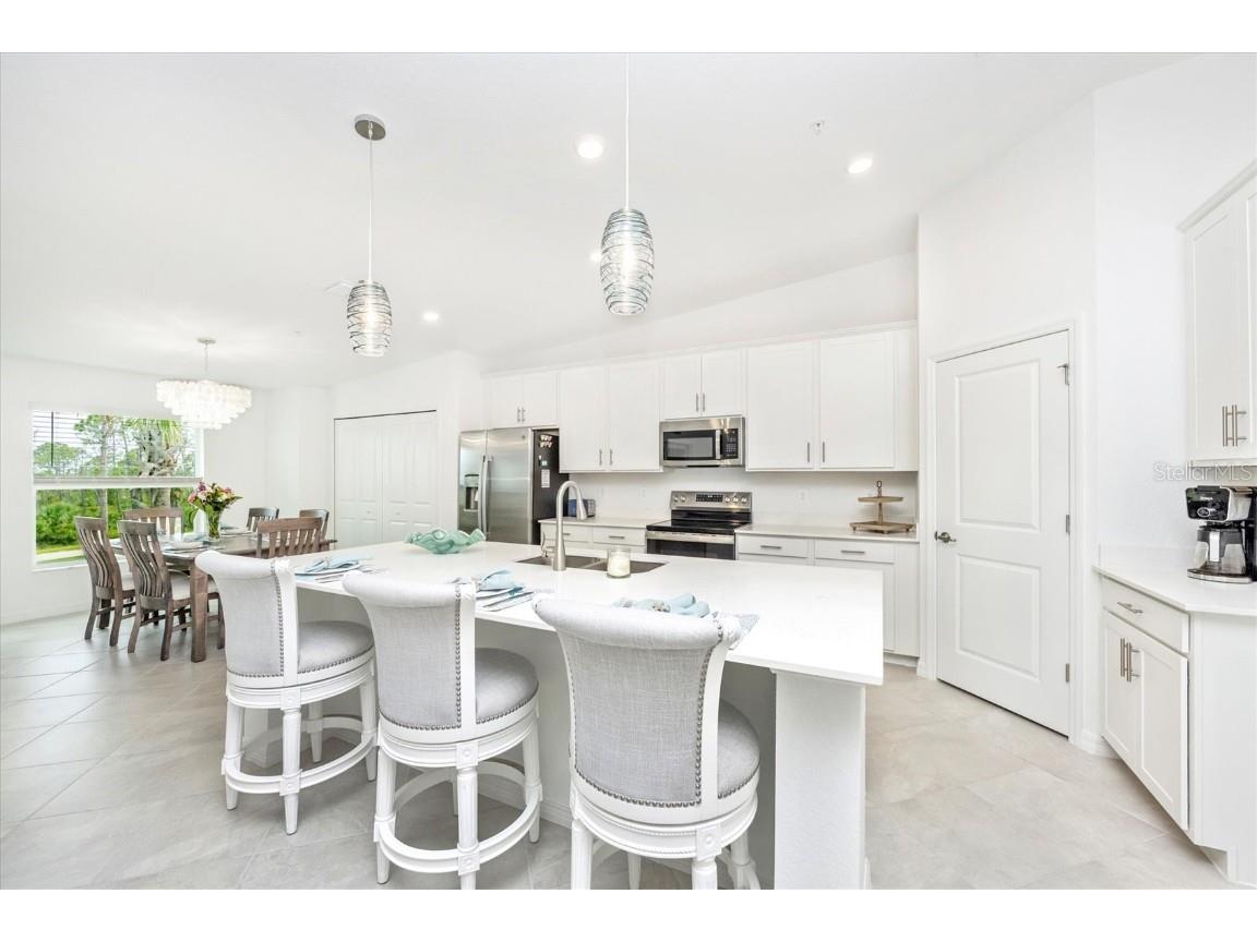 17470 Opal Sand Drive #205 Venice FL 34293 N6140030 image9