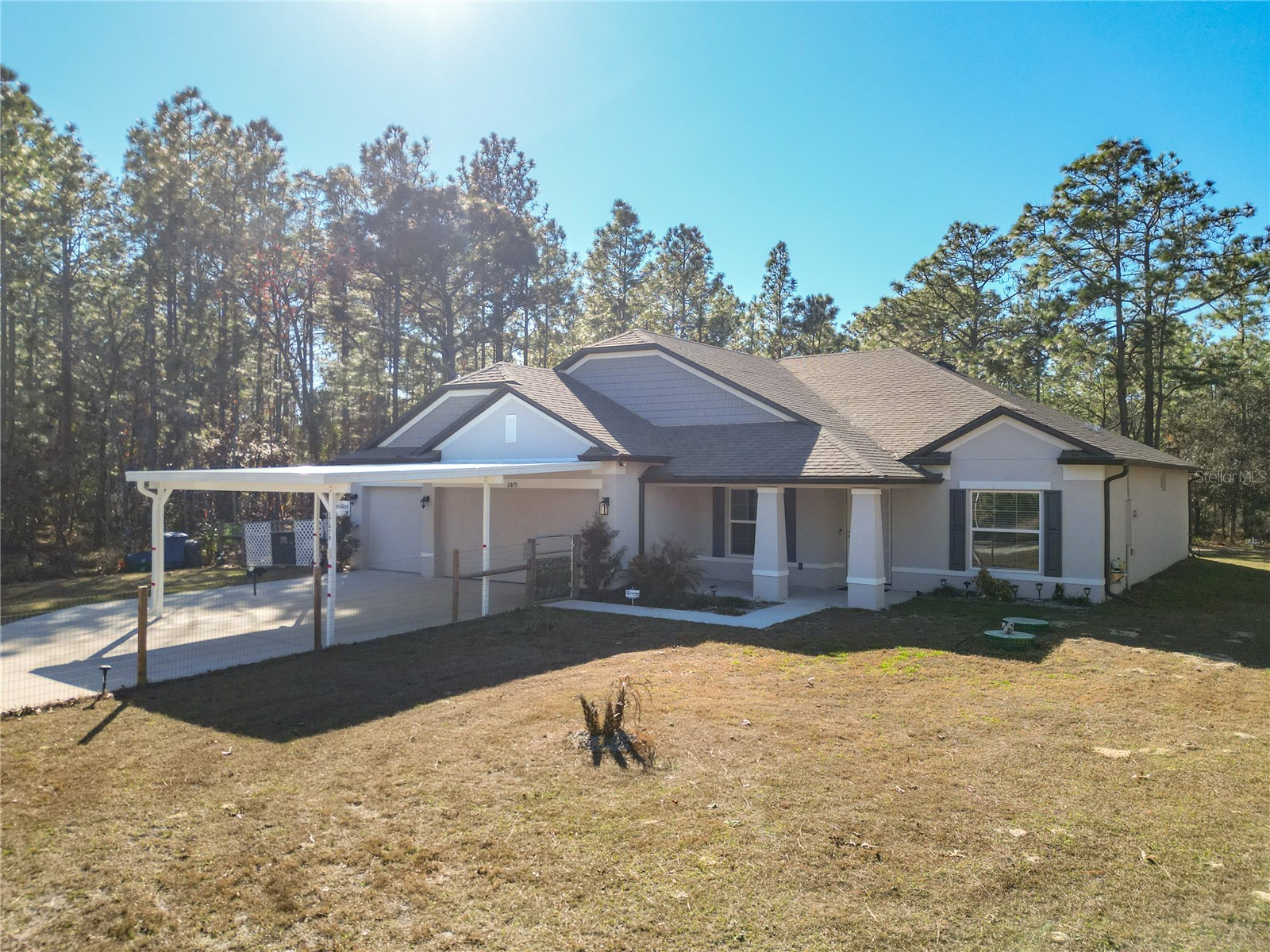 17479 Macassar Road Weeki Wachee FL 34614 TB8465815 image1