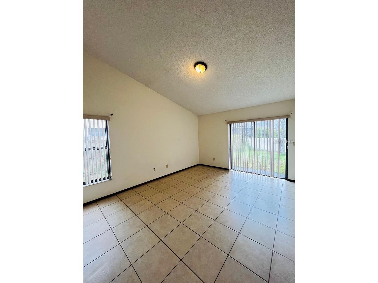 1748 Brightmeadow Court Orlando FL 32818 O6407305 image7